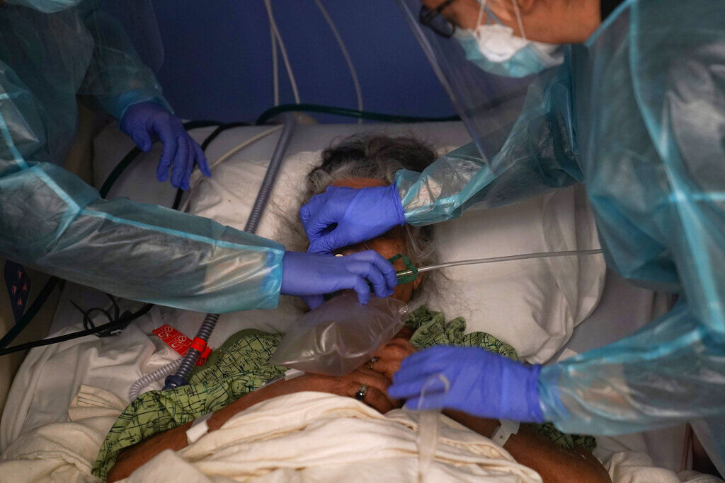 APTOPIX Virus Outbreak California